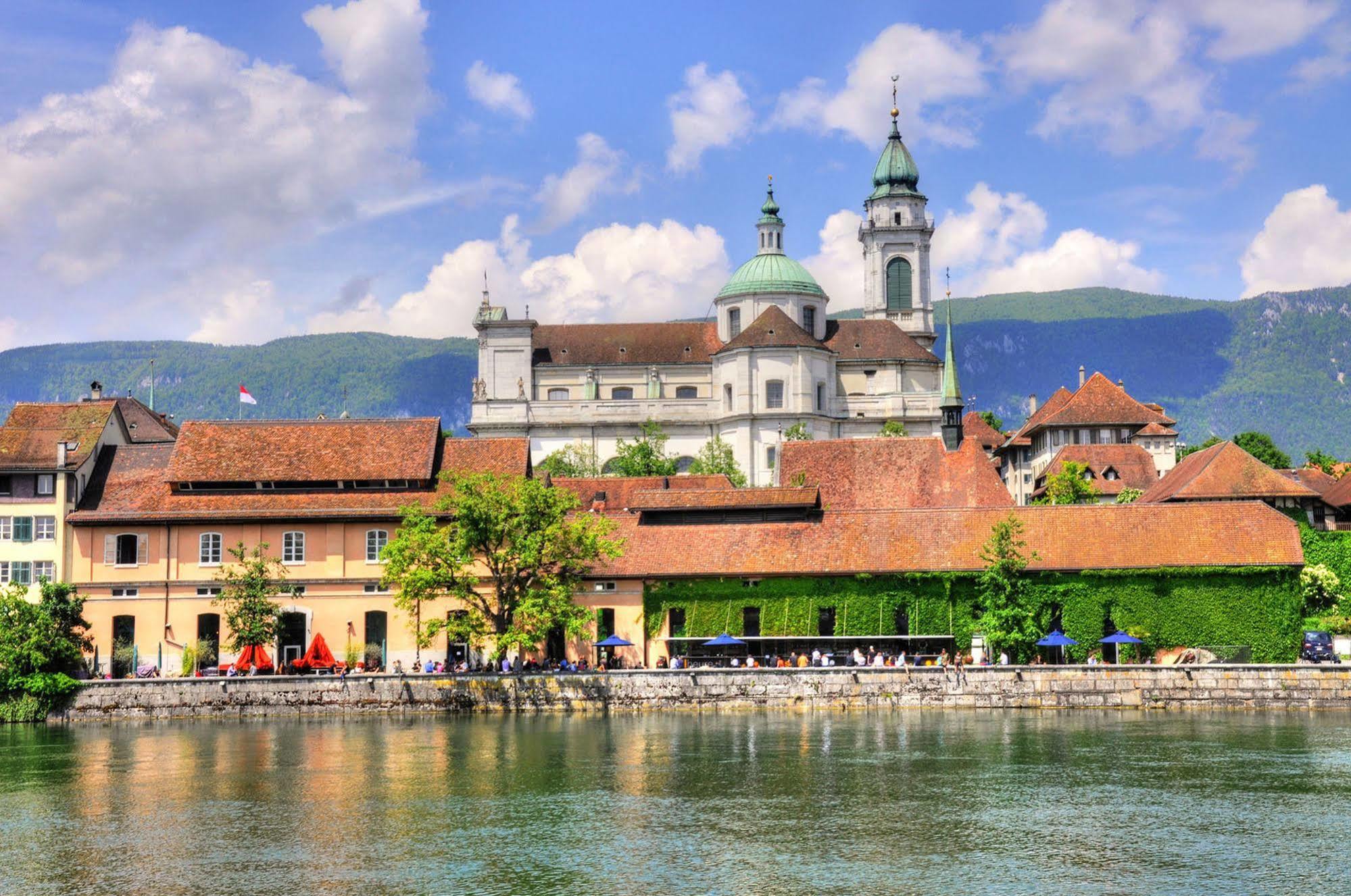 Hotel Ambassador Solothurn Bagian luar foto