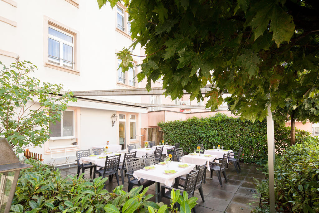 Hotel Ambassador Solothurn Bagian luar foto